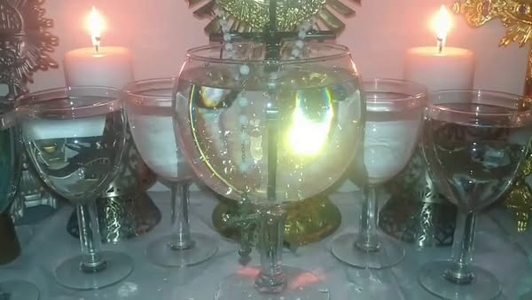 White Table Tarot: A Deeper Look (2 of 6)